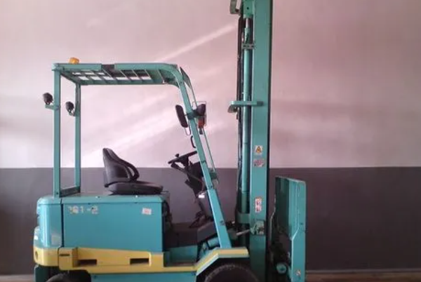 NICHIYU叉車先進(jìn)的機(jī)械設(shè)計(jì)與智能控制系統(tǒng)（專業(yè)人士講解）